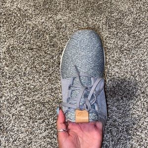 Gray New Balance Tennis Shoes
